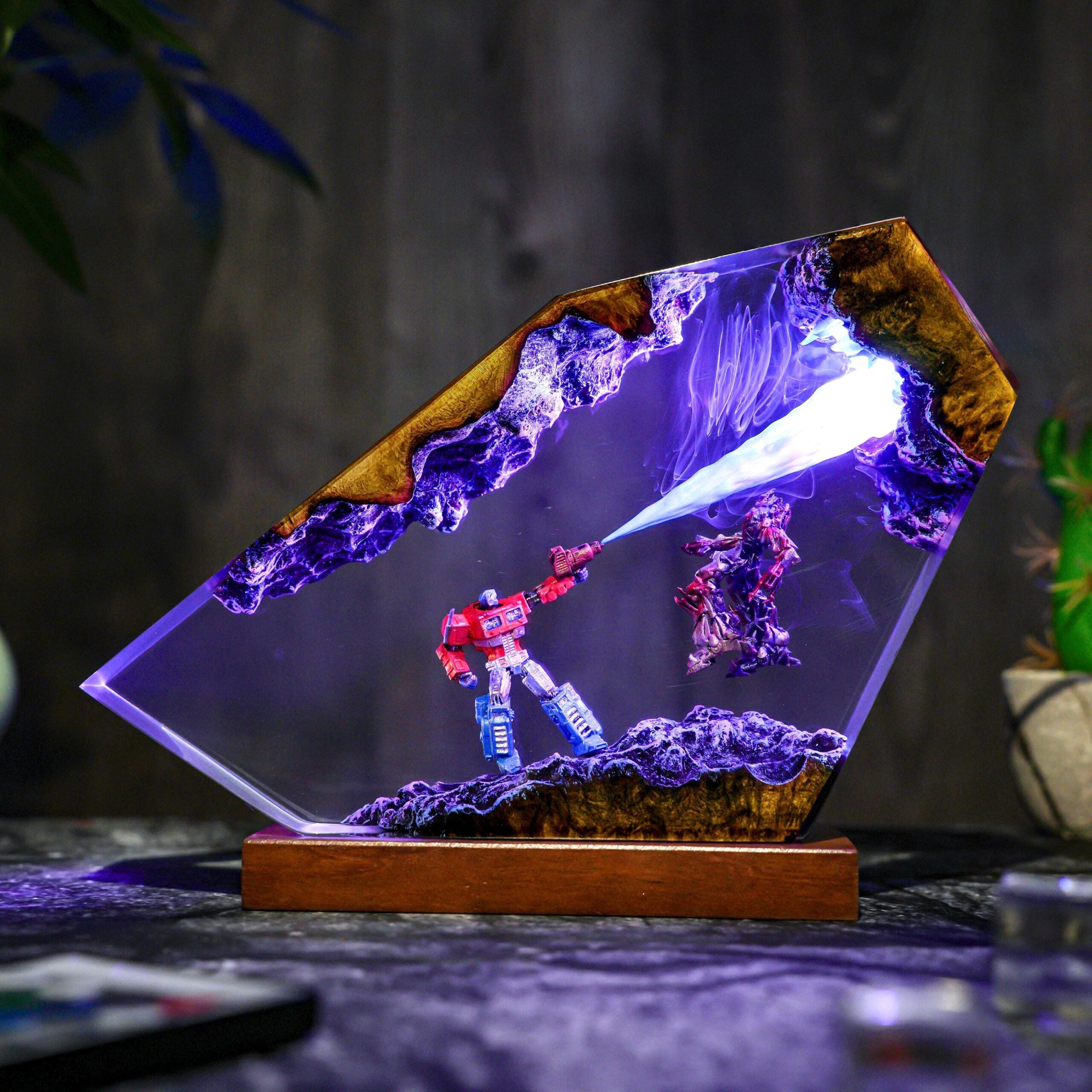 Optimus Titan Vs Omega Destroyer Diorama Lamp Handmade Resin Art Gift For Hallowen Gift For Kids Robot Figure Table Lamp-4